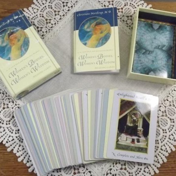 Women's Bodies Women's Wisdom Tarot Card Deck - Picture 7 of 8